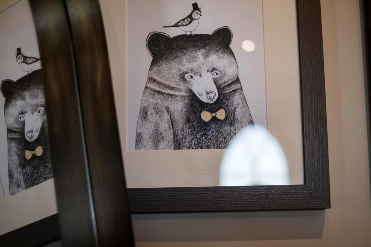 Bear Of Burton Hotel Christchurch  Eksteriør billede